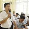 Cử tri xã Thái Sơn, huyện Bảo Lâm, tỉnh Cao Bằng phát biểu kiến nghị. (Ảnh: TTXVN phát)