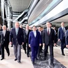 Thủ tướng Phạm Minh Chính thăm Tập đoàn Công nghiệp Hàng không Vũ trụ Thổ Nhĩ Kỳ. (Ảnh: Dương Giang/TTXVN)