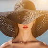 Vùng da môi thường bị nhiều người bỏ quên chống nắng. (Ảnh: iStock)