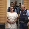 Nghi phạm Brenton Tarrant (giữa) tại phiên tòa ở Christchurch, New Zealand. (Ảnh: AFP/TTXVN)