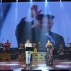 Tiết mục song ca Bài hát Triều Tiên "Mong muốn cháy bỏng," trong buổi tổng duyệt chương trình nghệ thuật ca ngợi tình hữu nghị Việt Nam-Triều Tiên trong năm 2019. (Ảnh: Thành Đạt/TTXVN)