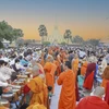 Boun Thatluang, lễ hội Phật giáo lớn nhất trong năm của Lào 