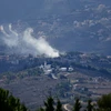 Khói bốc lên sau một vụ pháo kích của Quân đội Israel vào làng Kafr Kila, Liban. (Ảnh: THX/TTXVN)