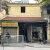 Hà Nội: "Xe điên" húc đổ tường ngôi nhà cổ trăm năm trên phố Hàng Bạc
