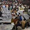 [Photo] Đánh bom liều chết làm hơn 170 người thương vong ở Pakistan
