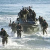 [Photo] Binh lính Anh tập trận đổ bộ "Rắn biển" ở Gibraltar