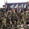 Phiến quân IS dạy trẻ em dưới 10 tuổi giết người bằng súng AK
