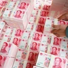 Lạm phát thấp làm tăng áp lực nới lỏng tiền tệ ở Trung Quốc