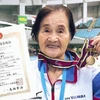 Cụ bà 100 tuổi người Nhật Bản lập kỷ lục sau khi bơi 1.500m