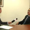 Bí thư thứ hai phụ trách lãnh sự Nguyễn Công Huân trả lời phỏng vấn. (Ảnh: Việt Hải, Lê Hải/Vietnam+)