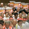 Hàng nghìn nông dân Nhật Bản đã xuống đường biểu tình phản đối TPP. (Ảnh: Kyodo)