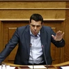  Thủ tướng Hy Lạp Alexis Tsipras tại phiên họp Quốc hội ở thủ đô Athens ngày 14/8. (Ảnh: AFP/TTXVN)