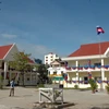 Trường Tiểu học Don Penh được xây dựng bằng nguồn kinh phí hỗ trợ của Hà Nội. (Ảnh: Xuân Khu/Vietnam+)