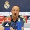 Huấn luyện viên Rafa Benitez trong một cuộc họp báo. (Ảnh: EFE)