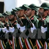 Quân đội Iran tham gia cuộc diễu binh ở Tehran. (Ảnh: Reuters/TTXVN)