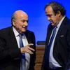 Blatter và Platini bị cấm tham gia hoạt động liên quan đến bóng đá. (Nguồn: AFP)