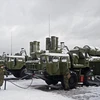 Hệ thống S-400 có thể tiêu diệt bất cứ vật thể bay nào xâm phạm bầu trời Moskva. (Ảnh: Sputnik)