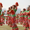 Yangge là một điệu nhảy dân gian thường được biểu diễn trong các lễ hội truyền thống của Trung Quốc. (Ảnh: THX/TTXVN)
