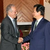 Thủ tướng Nguyễn Tấn Dũng tiếp Hội Hữu nghị Việt Nam-Algeria do ông Cherfaoui Tayeb, Chủ tịch hội dẫn đầu. (Ảnh: Đức Tám/TTXVN)