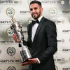 Riyad Mahrez nhận danh hiệu Cầu thủ hay nhất năm. (Nguồn: PA)