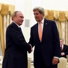 Tổng thống Nga Putin gặp Ngoại trưởng Mỹ Kerry. (Nguồn: Reuters)