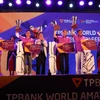 Trao giải cho 5 golfer đại diện Việt Nam tham dự giải thế giới. 
