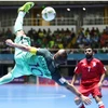 Futsal Bồ Đào Nha (áo xanh) vào bán kết. (Nguồn: Getty Images)