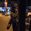 Cảnh sát Myanmar có mặt tại hiện trường vụ nổ bom cách đây 4 ngày. (Nguồn: AFP)