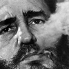 Hình ảnh nhà lãnh đạo Fidel Castro nhả khói xì gà trong một cuộc phỏng vấn hồi tháng 3/1985 ở Havana.
