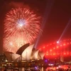 Màn pháo hoa rực rỡ sắc màu trên cầu cảng Sydney. (Nguồn: EPA)