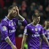 Ramos phản lưới nhà trong ngày Real đứt mạch bất bại. (Nguồn: AP)