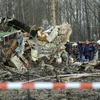 Hiện trường chiếc máy bay chở ông Kaczynski bị rơi. (Nguồn: AFP)