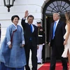 Tổng thống Hàn Quốc Moon Jae-in gặp người đồng cấp Mỹ Donald Trump. (Nguồn: AP)