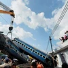 Hiện trường vụ tai nạn đường sắt ở Ấn Độ. (Nguồn: dnaindia.com)