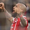 Vidal mở đầu cho chiến thắng của Bayern.