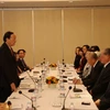 Chủ tịch Hội hữu nghị Việt-Nhật Tô Huy Rứa làm việc với đoàn Hội đồng thúc đẩy ngoại giao nhân dân Nhật Bản (FEC). (Ảnh: Bùi Hồng Hà/TTXVN)