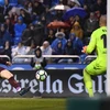 Messi tỏa sáng, Barcelona đăng quang La Liga sớm 4 vòng đấu