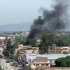 Khói đen sau một vụ nổ ở thành phố Jalalabad. (Nguồn: Reuters)