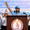 Chủ tịch đảng Nhân dân Campuchia (CPP) cầm quyền, Thủ tướng Samdec Techo Hun Sen phát biểu tại buổi kết thúc chiến dịch vận động tranh cử Quốc hội ở Phnom Penh ngày 27/7. (Nguồn: AFP/TTXVN)