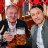 Bayern Munich vẫn tưng bừng tại lễ hội Oktoberfest sau thảm bại
