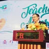 Tiến sỹ Đinh Quang Nương, Phó tổng giám đốc NHG phát biểu khai mạc 'Lễ tri ân và vinh danh Teacher Award 2018.'