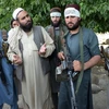 Các tay súng Taliban tại khu vực ngoại ô Jalalabad. (Ảnh: AFP/TTXVN)