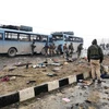 Hiện trường vụ đánh bom đẫm máu ở khu vực Kashmir. (Nguồn: Reuters)