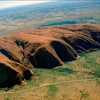 Cận cảnh Uluru - ngọn núi thiêng sắp bị đóng cửa vĩnh viễn