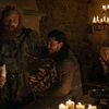 Cốc càphê trên được đặt trước mặt nhân vật Daenerys Targaryen. (Nguồn: HBO)