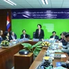 Bà Nguyễn Thị Kim Ngân - Ủy viên Bộ Chính trị, Chủ tịch Quốc hội nhận xét về tình hình hoạt động sản xuất của nhà máy sữa Angkor.