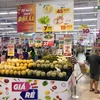 Nhiều hệ thống siêu thị 'chạy đua' khuyến mãi nhân dịp lễ Quốc Khánh 2/9. (Ảnh: Như Quỳnh/Vietnam+)