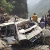 Hiện trường vụ tai nạn tại Himachal Pradesh. (Ảnh: AP)