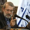 Chủ tịch Quốc hội Iran Ali Larijani phát biểu tại một cuộc họp báo ở thủ đô Tehran. (Ảnh: AFP/TTXVN) 