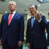 Tổng thống Mỹ Donald Trump và người đồng cấp Hàn Quốc Moon Jae-in. (Ảnh: AFP) 